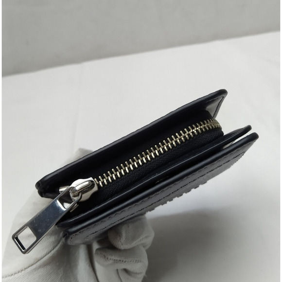 Marc Jacobs Gray Pebbled Leather Zip Around Credit Card Square Wallet - Picture 5 of 13